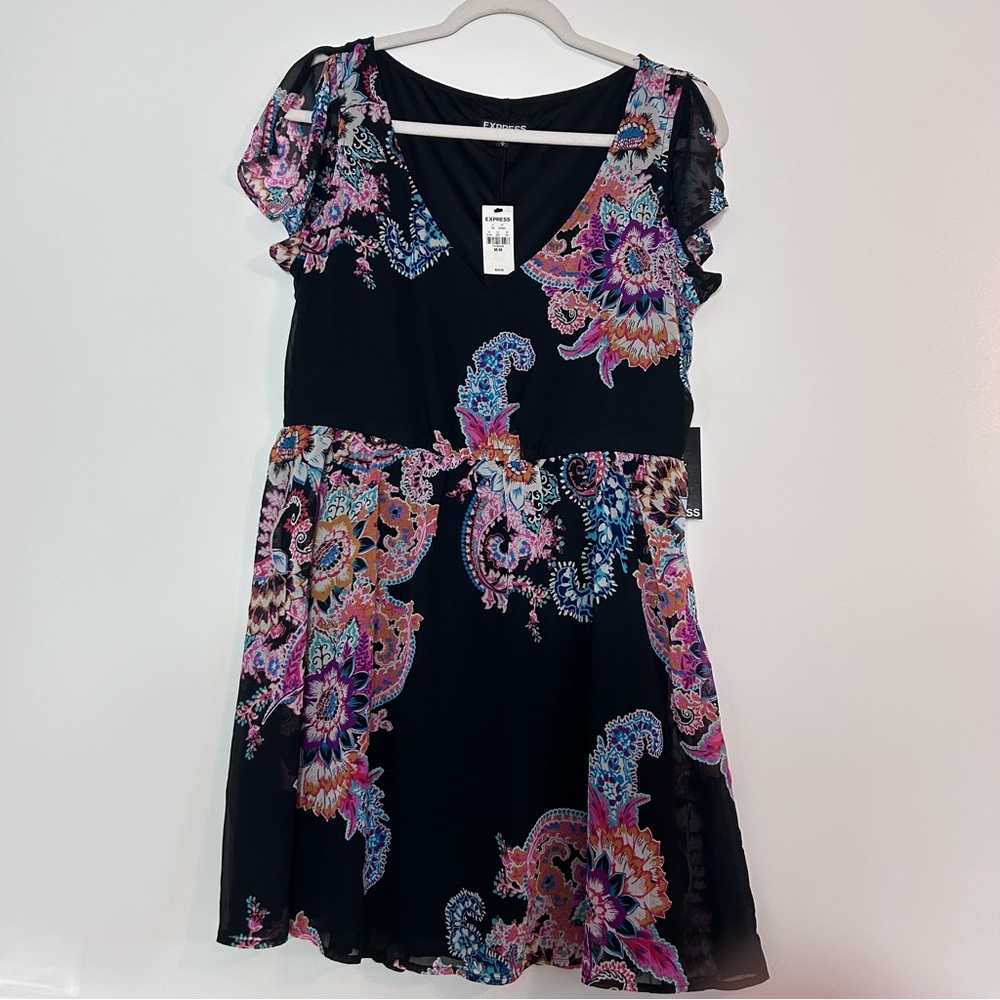 NWT Express Floral Short Sleeve Dress - Size M